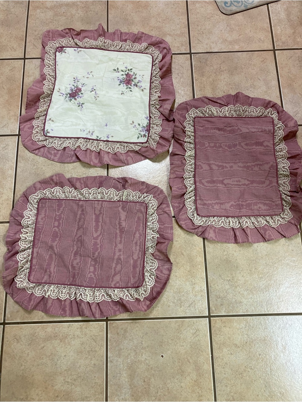 Vintage-Style Rose Mauve Decorative Pillow Covers with Lace Trim